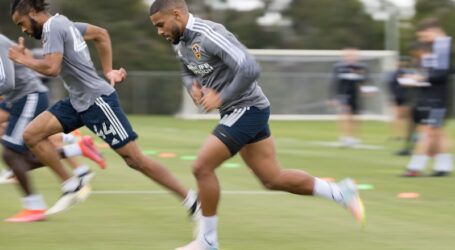 LA Galaxy adquiere al defensa de la Selección Nacional de Uruguay Martín Cáceres