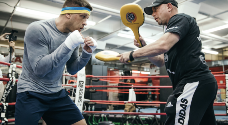  ENTRENAMIENTO ABIERTO A LA PRENSA DE ADAM KOWNACKI Y SERGIY DEREVYANCHENKO