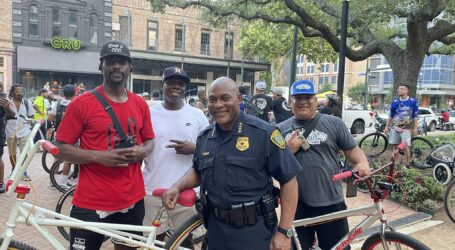 Chief  @TroyFinner  caught up with the the Clutch City Cruisers tonight before their weekly ride