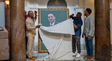 Mayor Scott Unveils Thurgood Marshall Portrait in City Hall