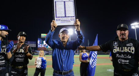En noche de batazos, Sultanes se impone a Charros