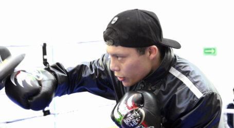El Ex Campeón del Peso Pluma Gary Russell Jr. Regresa Para Enfrentarse al Mexicano Hugo Castañeda